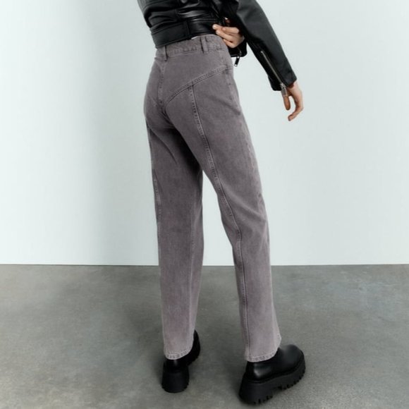 NWT ZARA STRAIGHT FIT TRF JEANS WITH DECORATIVE STITCHES - Picture 1 of 10
